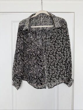 Free People Women’s Black & Cream Mixed Floral Button-Down Top